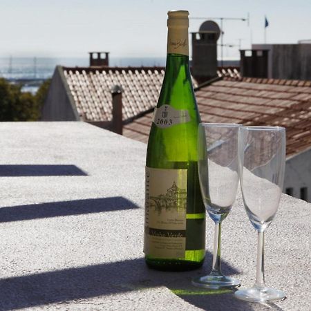Wondrous Terrace Apartment In Cascais Center Kültér fotó