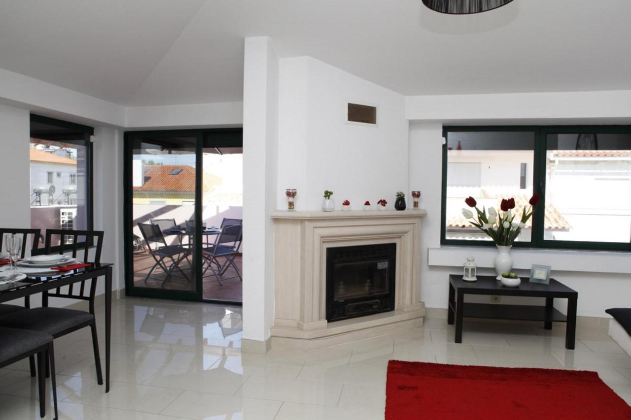 Wondrous Terrace Apartment In Cascais Center Kültér fotó