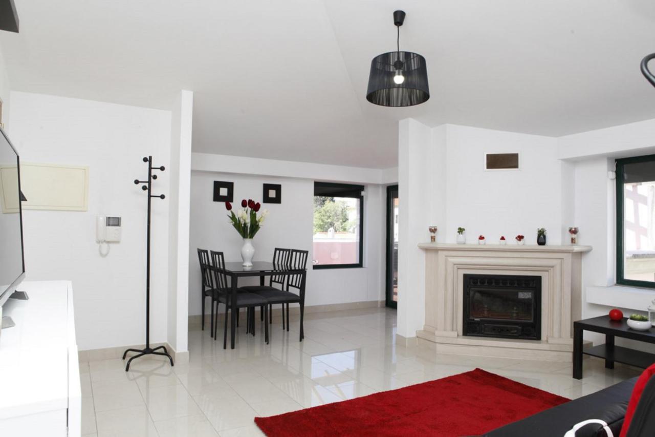 Wondrous Terrace Apartment In Cascais Center Kültér fotó